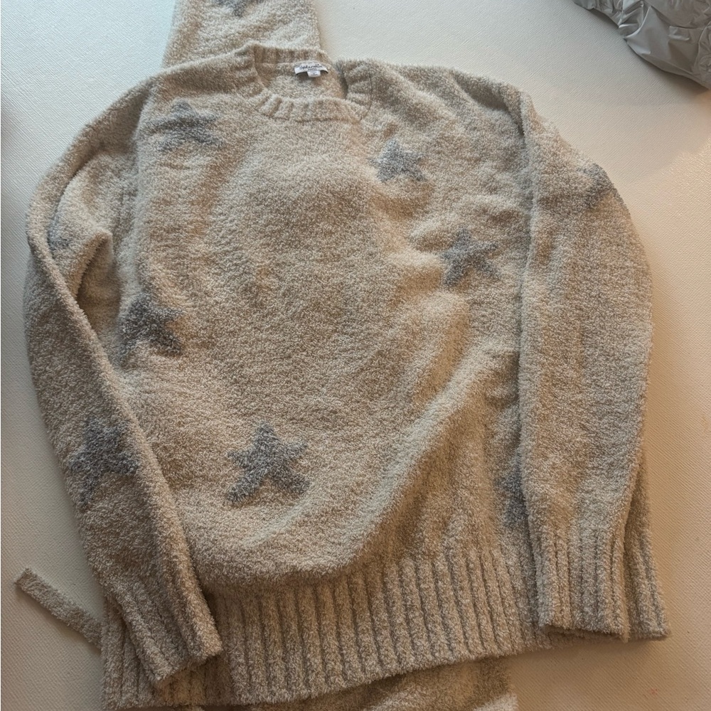 Cozy Beige Star Sweater- splendid - washed and never worn - great shape